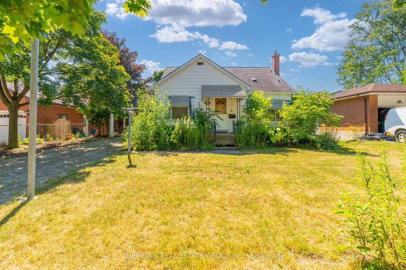 931 Willow Drive