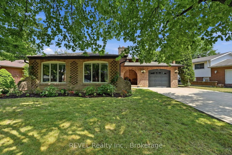 96 Wellbrook Boulevard