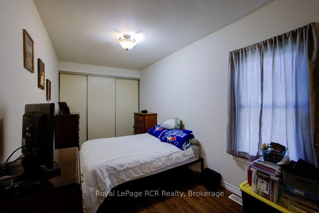 330 York Street • Minto, ON photo 11