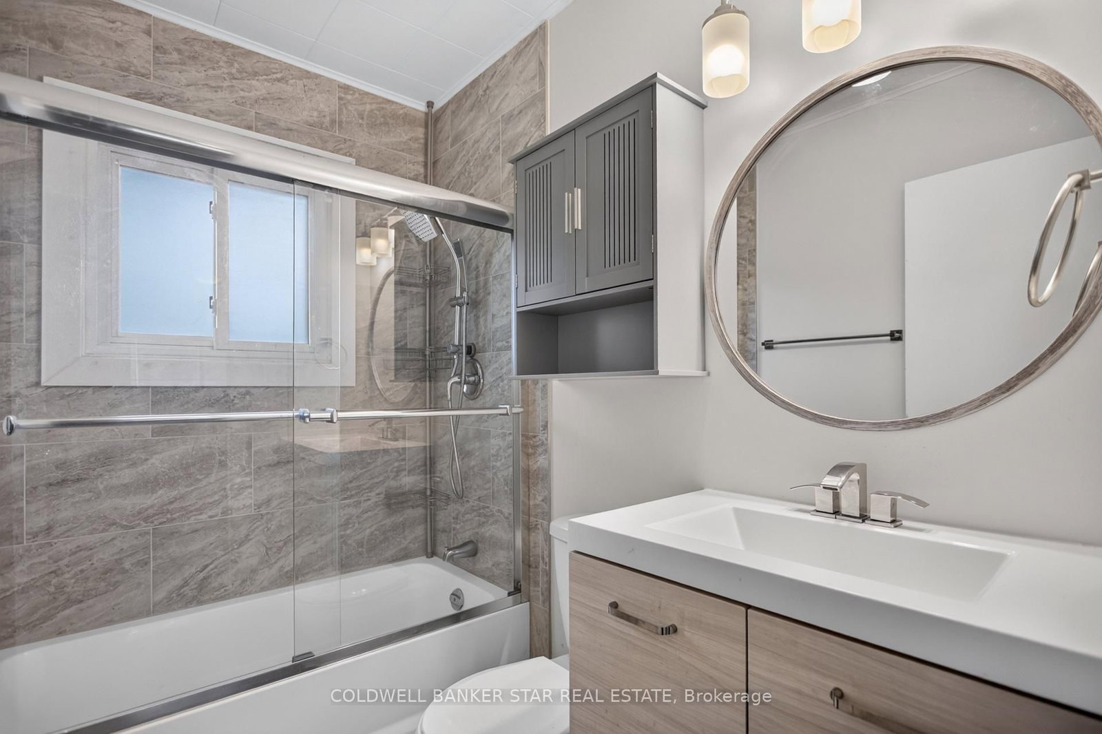 78 Main Street • West Elgin, ON photo 22