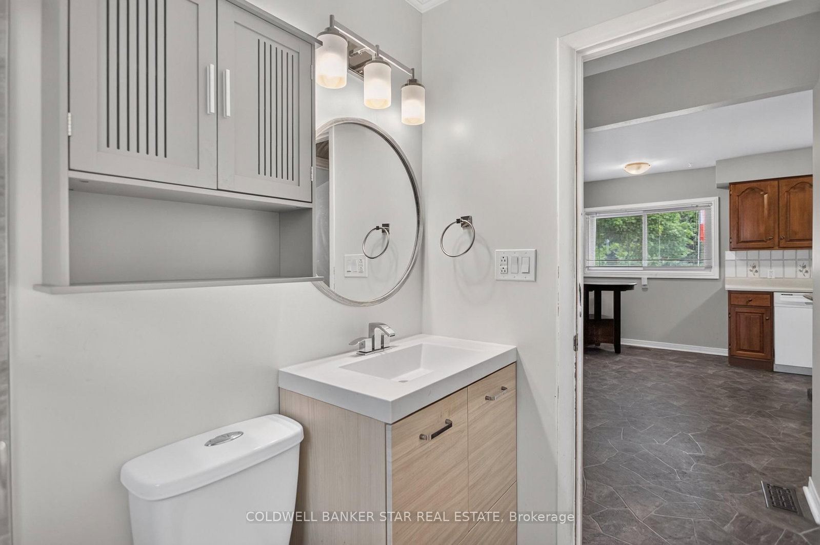 78 Main Street • West Elgin, ON photo 23