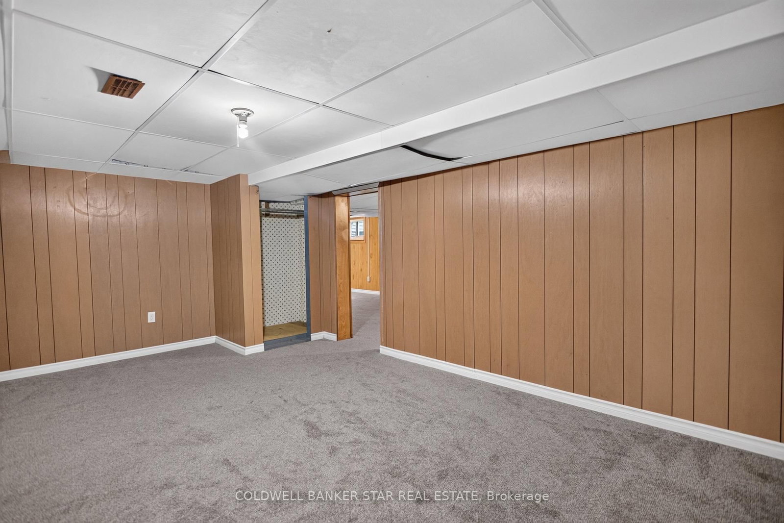 78 Main Street • West Elgin, ON photo 32