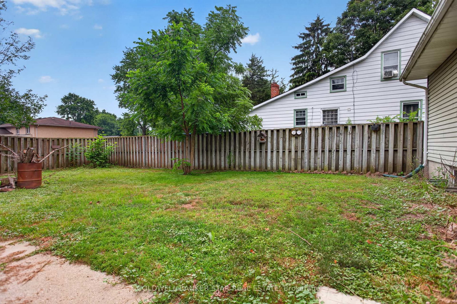 78 Main Street • West Elgin, ON photo 36
