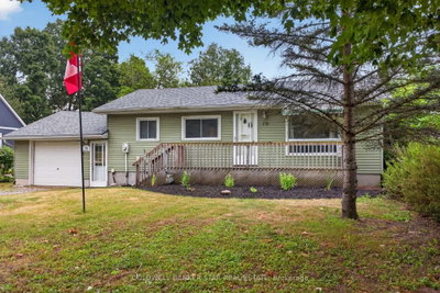 78 Main Street • West Elgin, ON photo 4