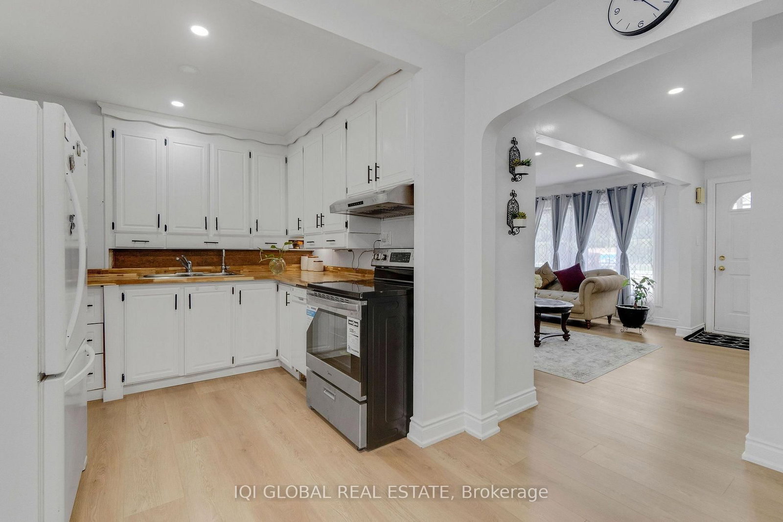 147 Tait Street • Cambridge, ON photo 12