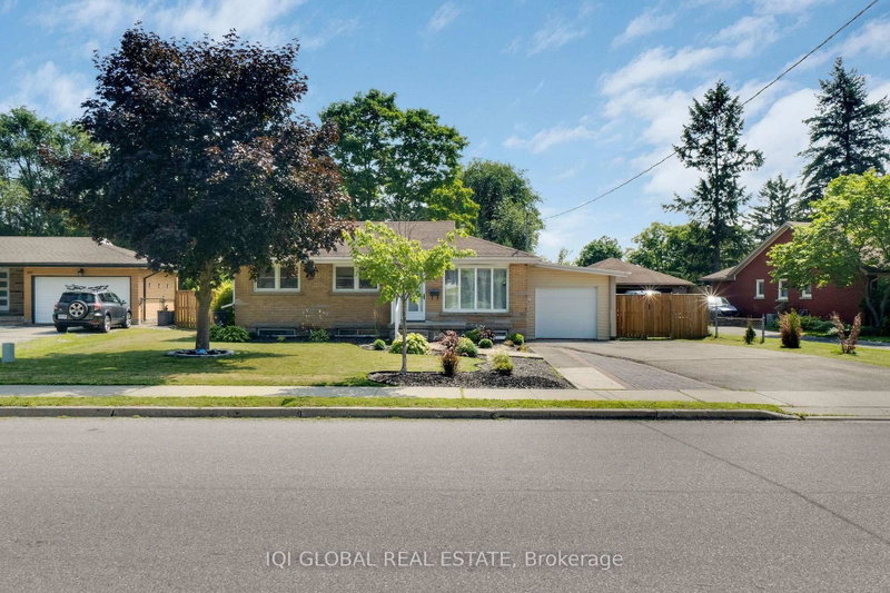 147 Tait Street