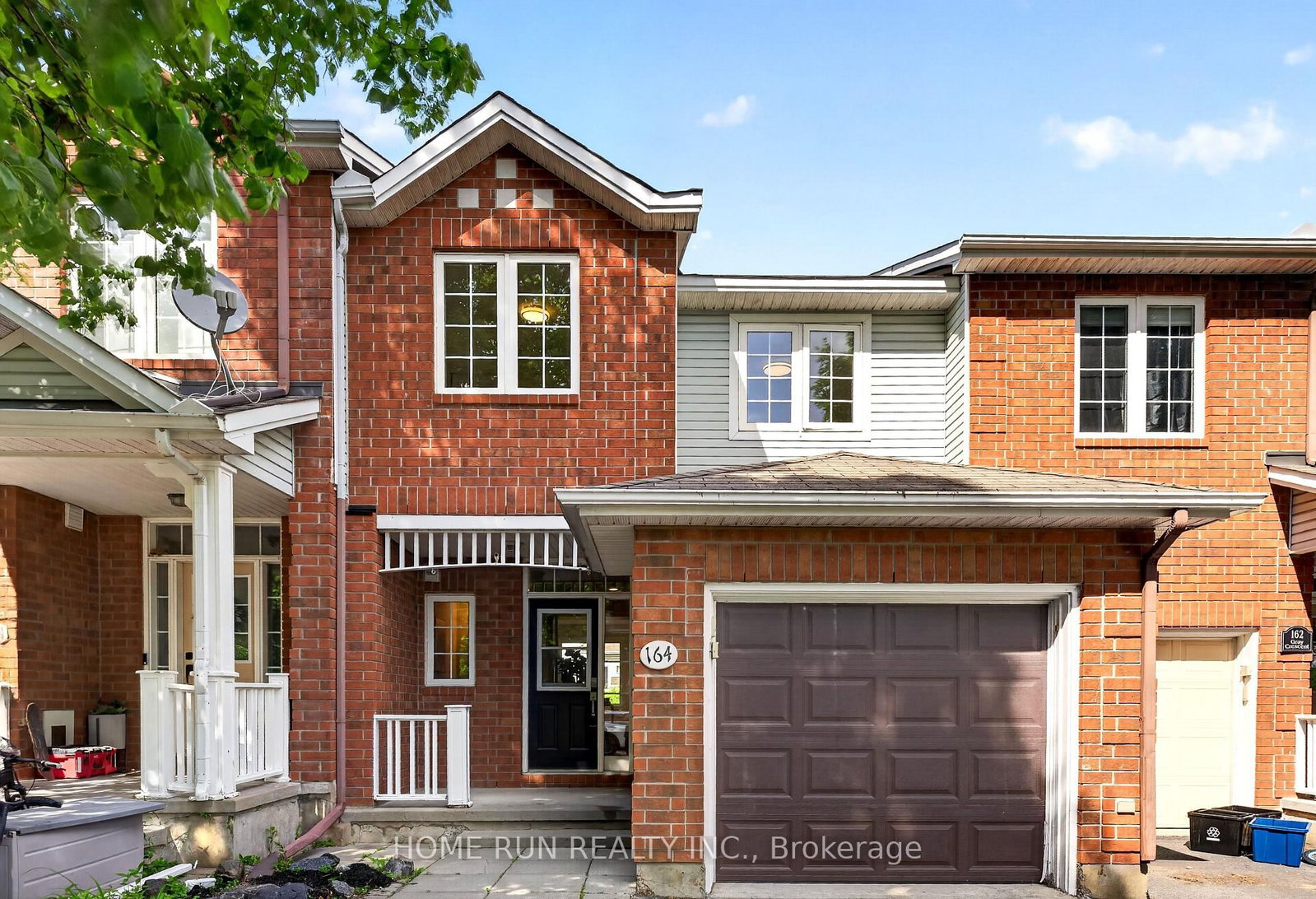 164 Gray Crescent • Ottawa, ON photo 1