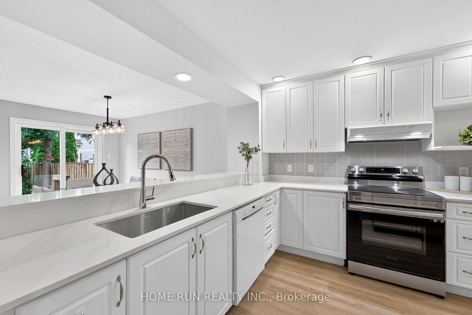 164 Gray Crescent • Ottawa, ON photo 17