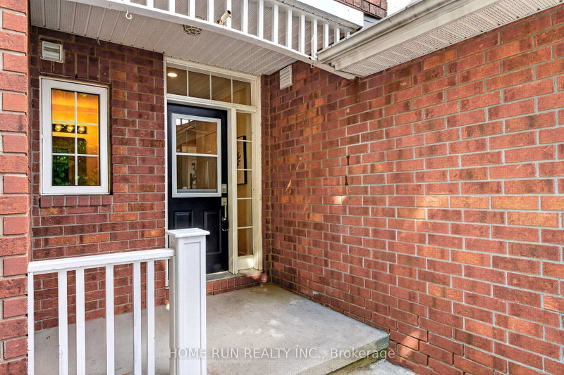 164 Gray Crescent