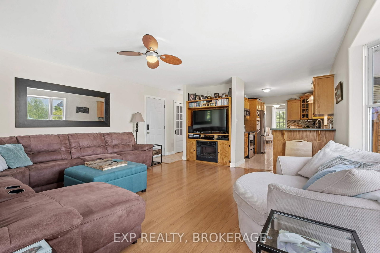 26 BOXEN HARBOUR Lane • Wolfe Island, ON photo 12