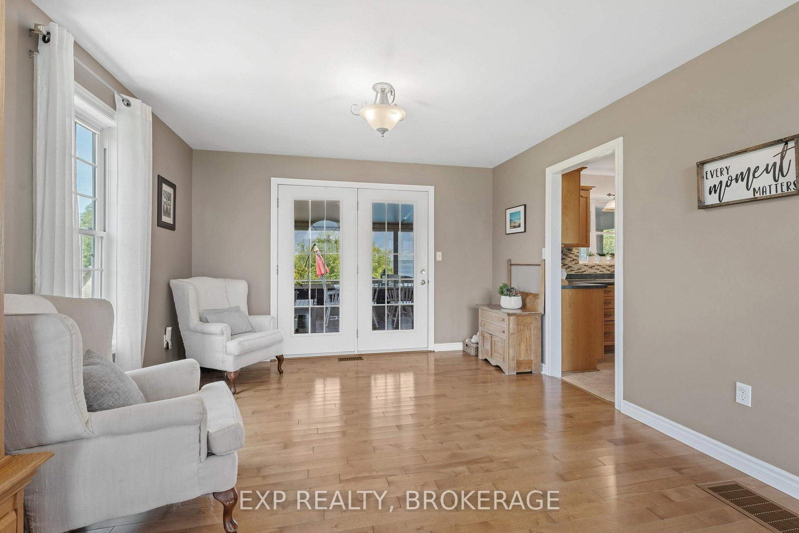 26 BOXEN HARBOUR Lane • Wolfe Island, ON photo 17