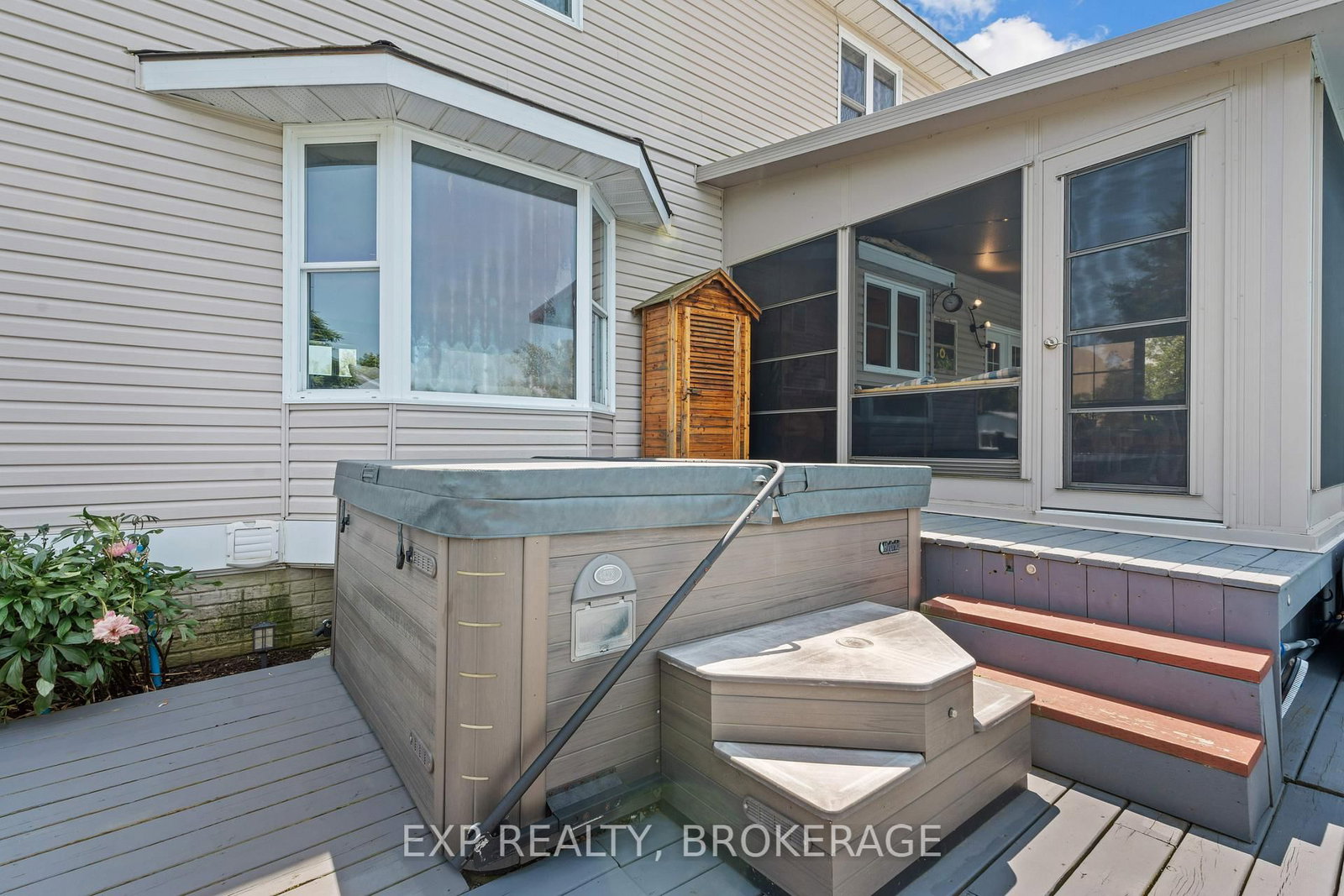 26 BOXEN HARBOUR Lane • Wolfe Island, ON photo 44