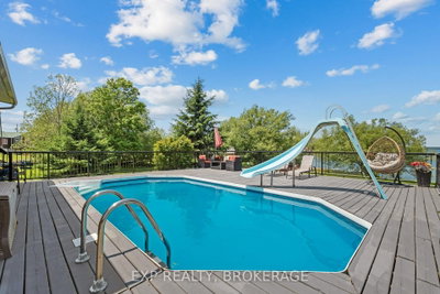 26 BOXEN HARBOUR Lane • Wolfe Island, ON photo 7