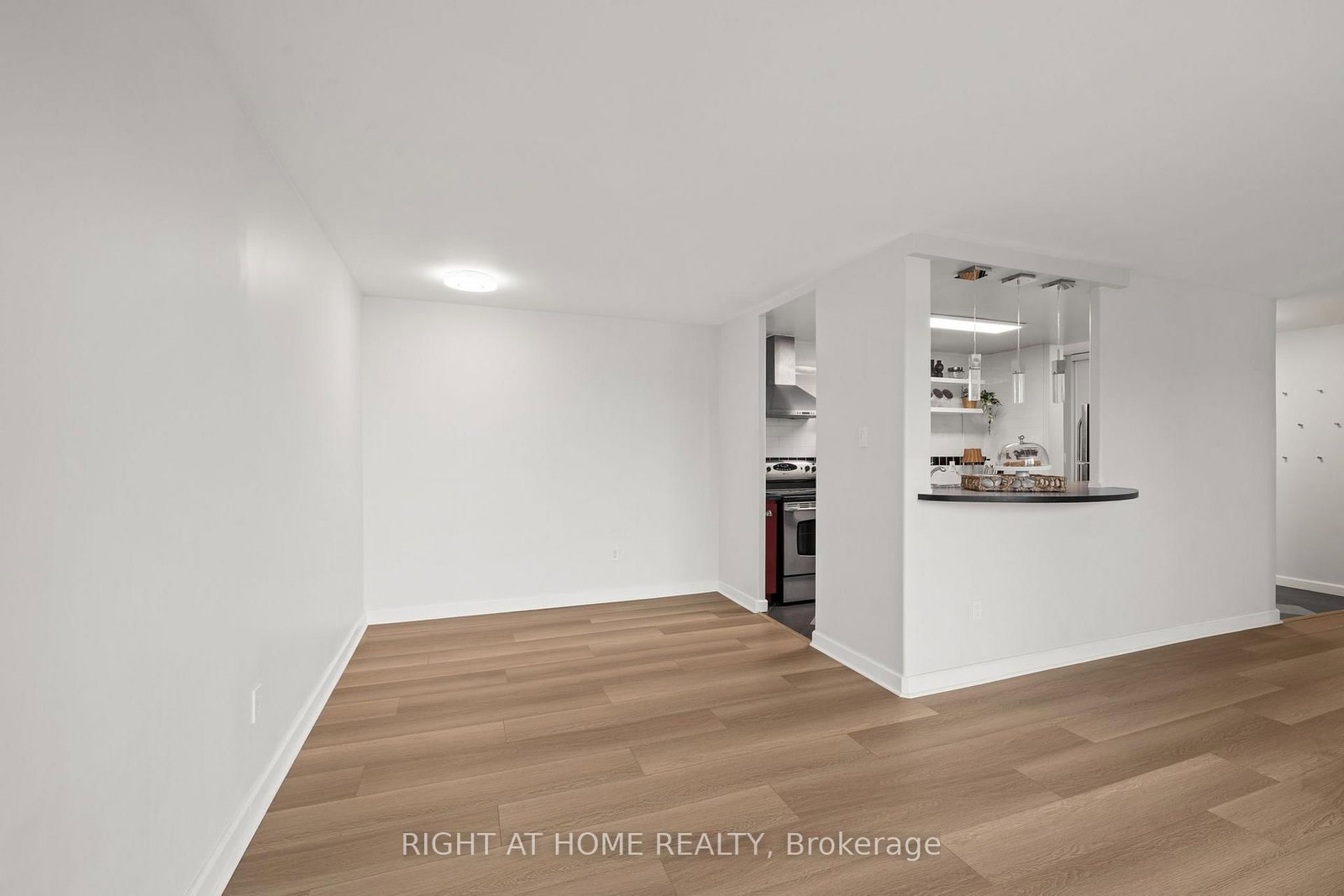 1025 RICHMOND Road • #503 • Ottawa, ON photo 11