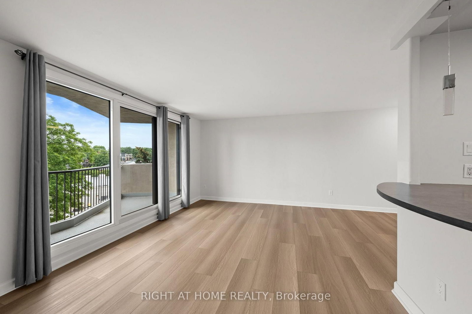 1025 RICHMOND Road • #503 • Ottawa, ON photo 13