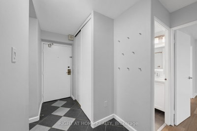 1025 RICHMOND Road • #503 • Ottawa, ON photo 3