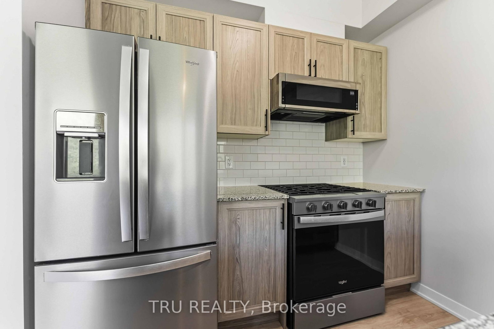 706 Expansion Road • Barrhaven, ON photo 10