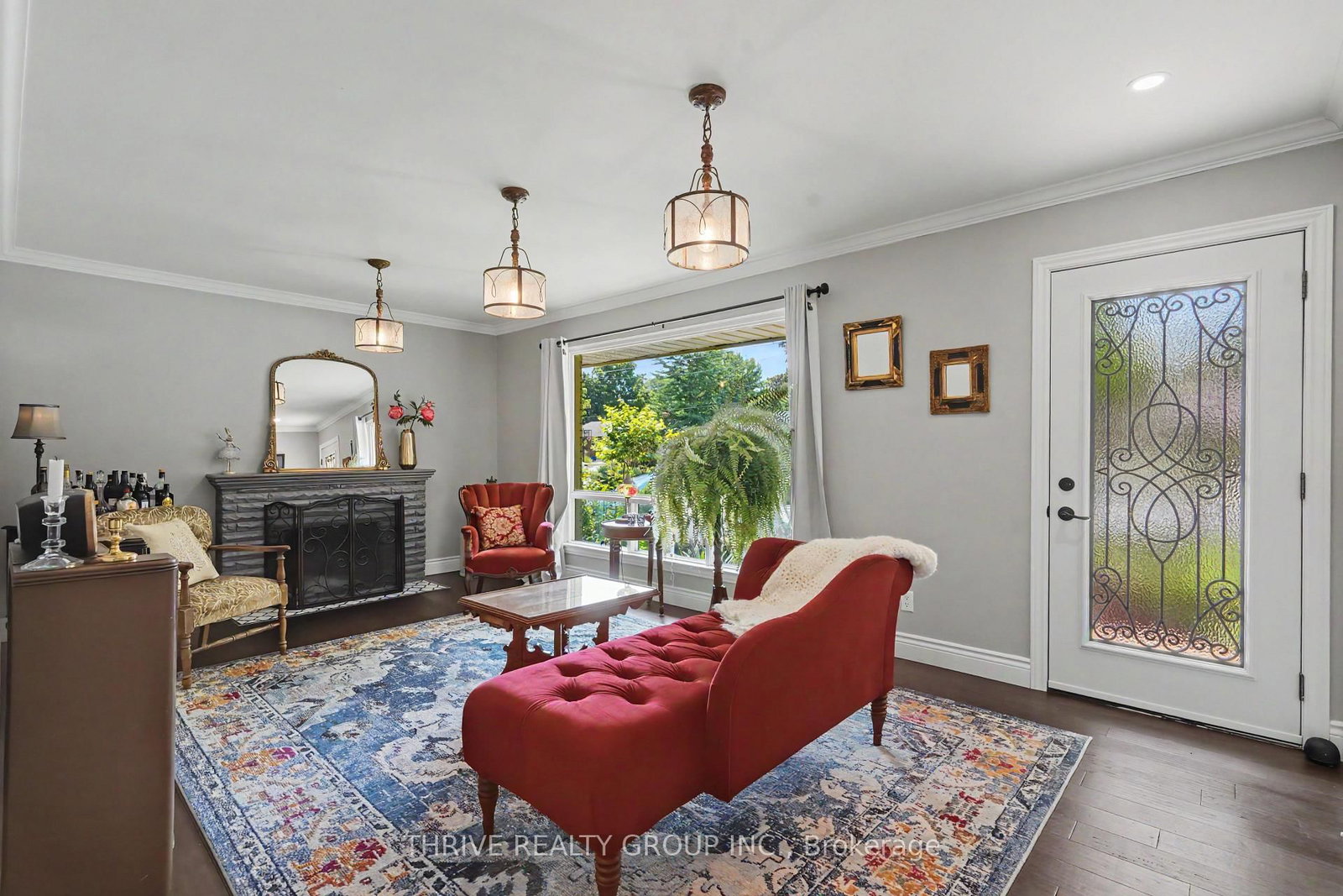Listing Image 7