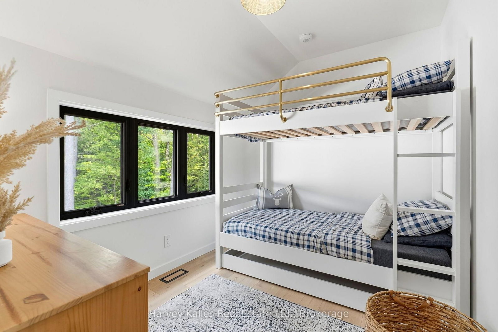 2074 Muskoka 169 Road • Gravenhurst, ON photo 40