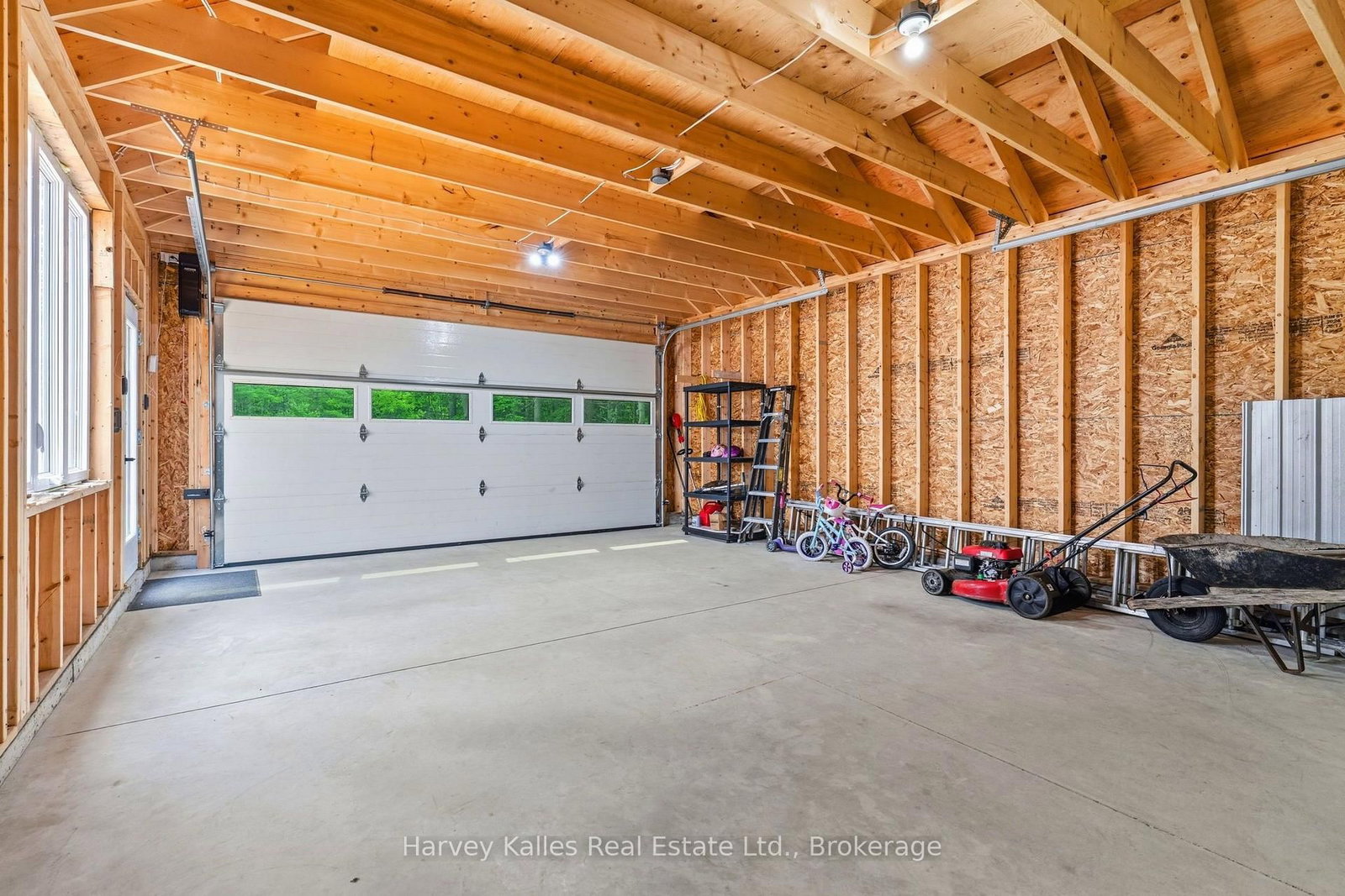 2074 Muskoka 169 Road • Gravenhurst, ON photo 47