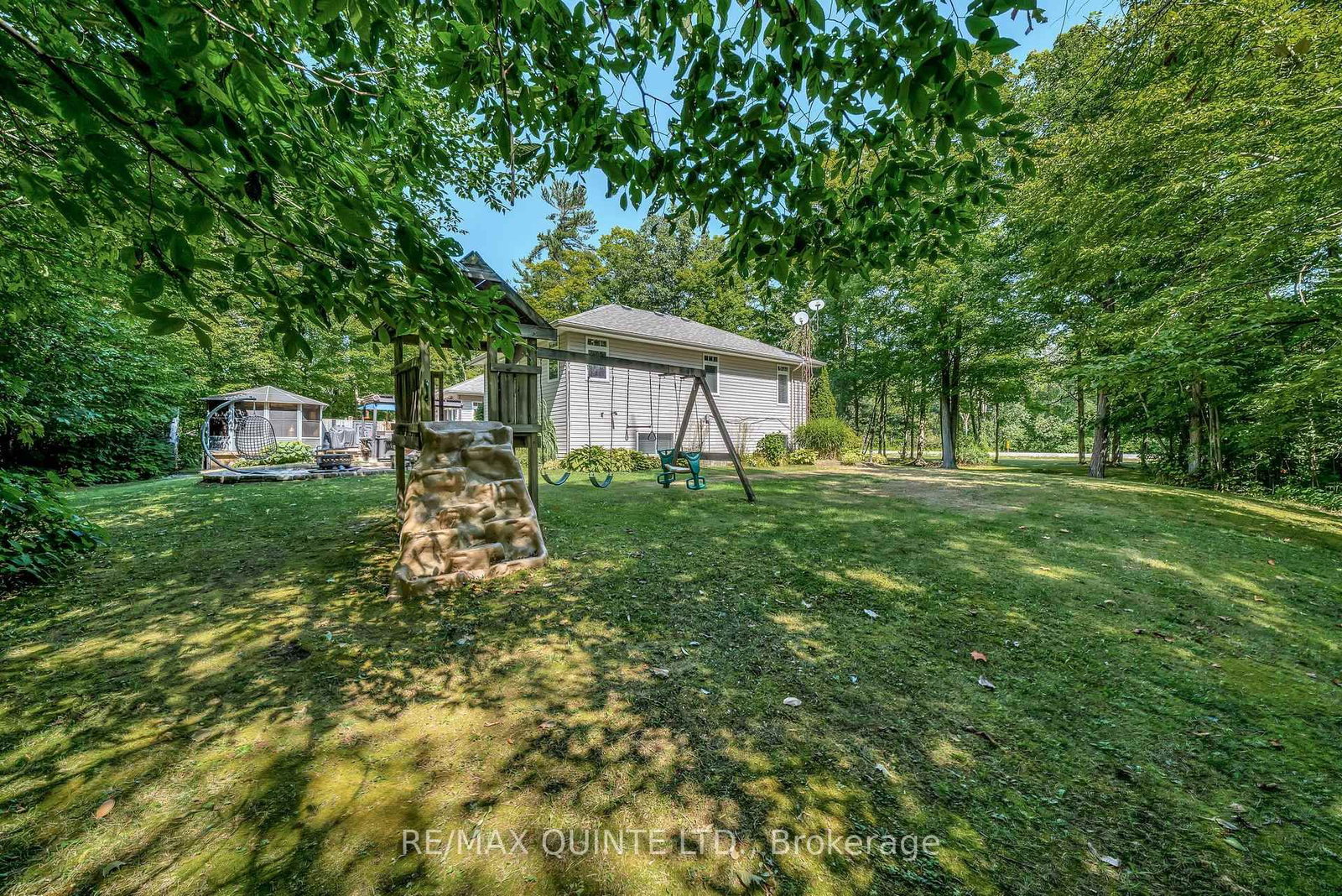 Listing Image 37