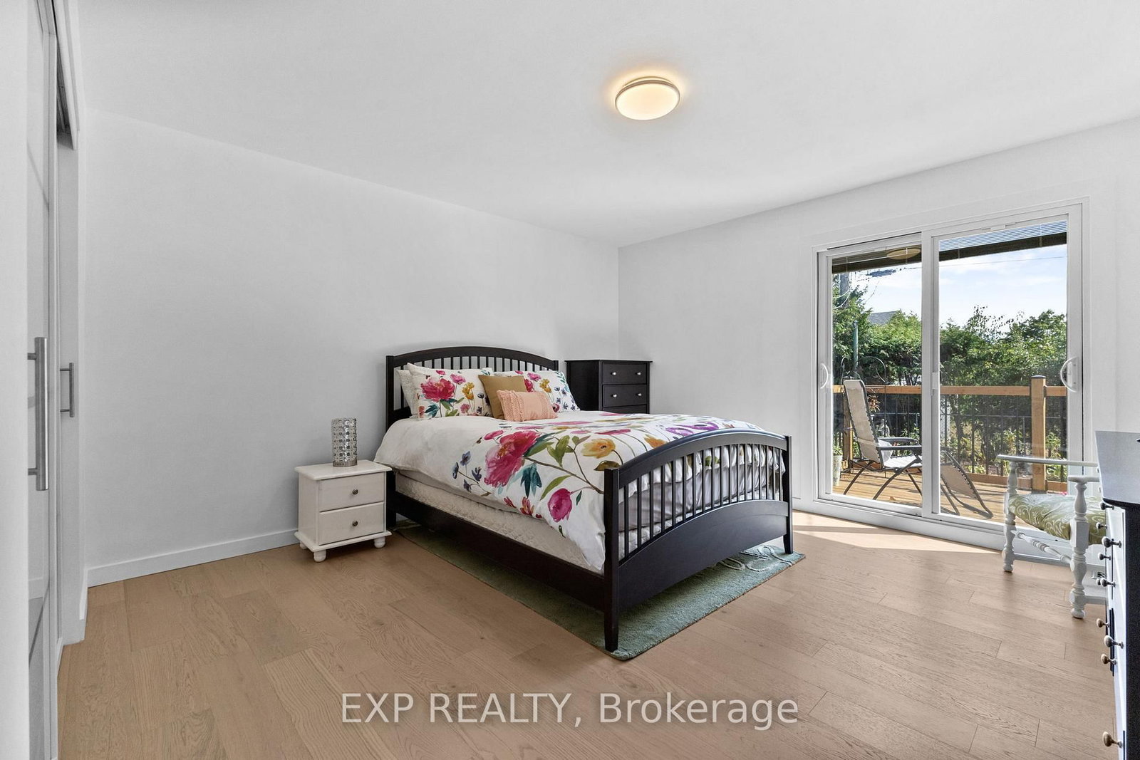 1502 Farnsworth Avenue • Ottawa, ON photo 26