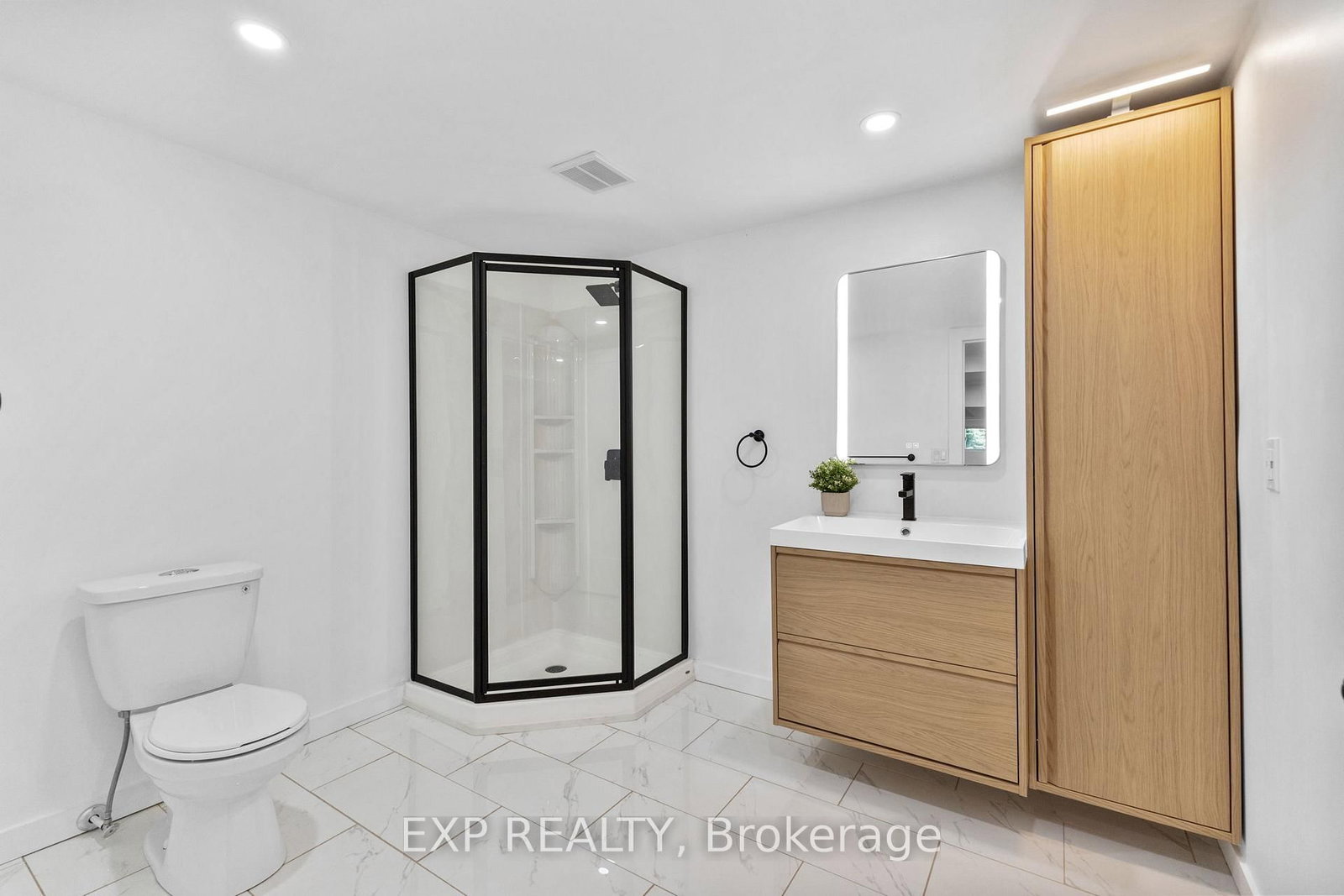 1502 Farnsworth Avenue • Ottawa, ON photo 34