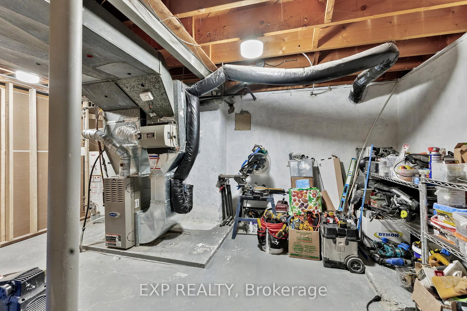 1502 Farnsworth Avenue • Ottawa, ON photo 37