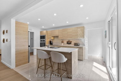 1502 Farnsworth Avenue • Ottawa, ON photo 4
