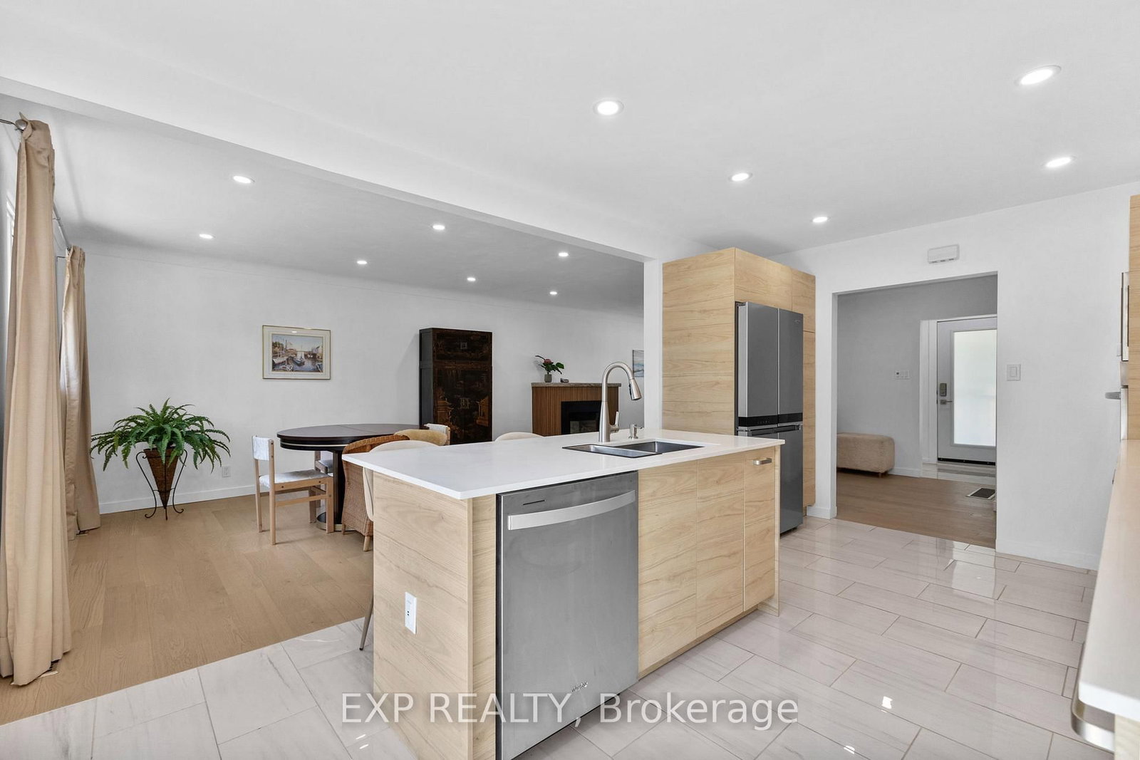 1502 Farnsworth Avenue • Ottawa, ON photo 6