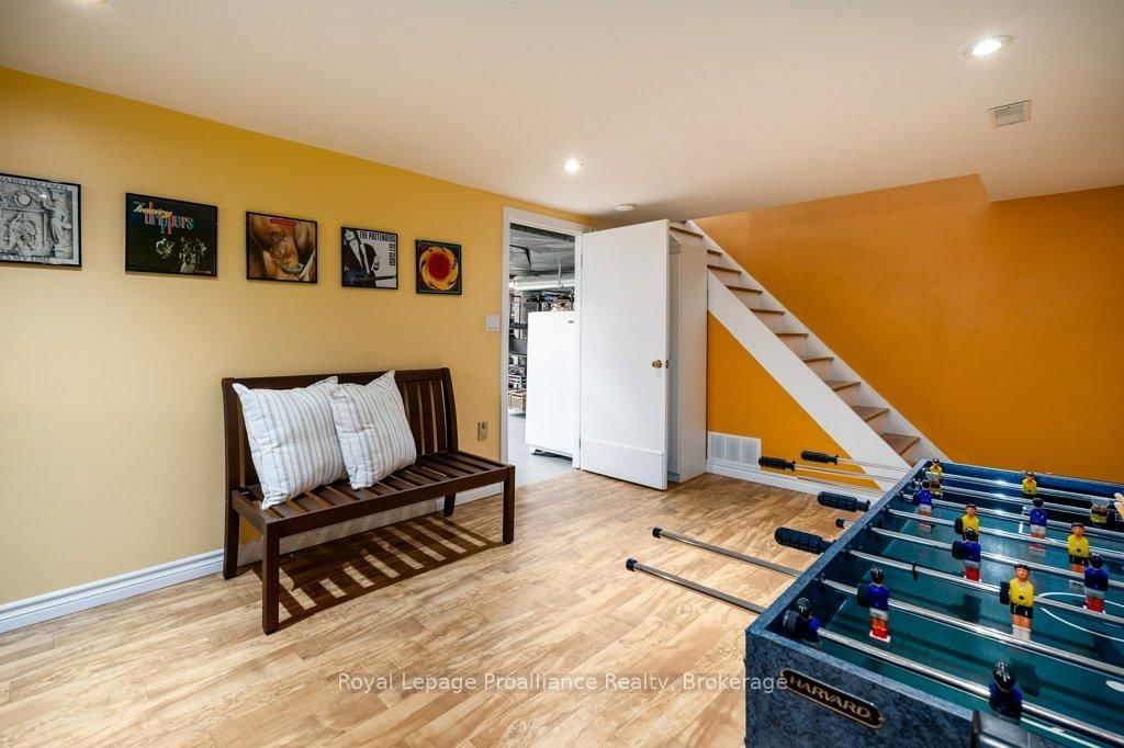 29 Hope Crescent • Belleville, ON photo 36