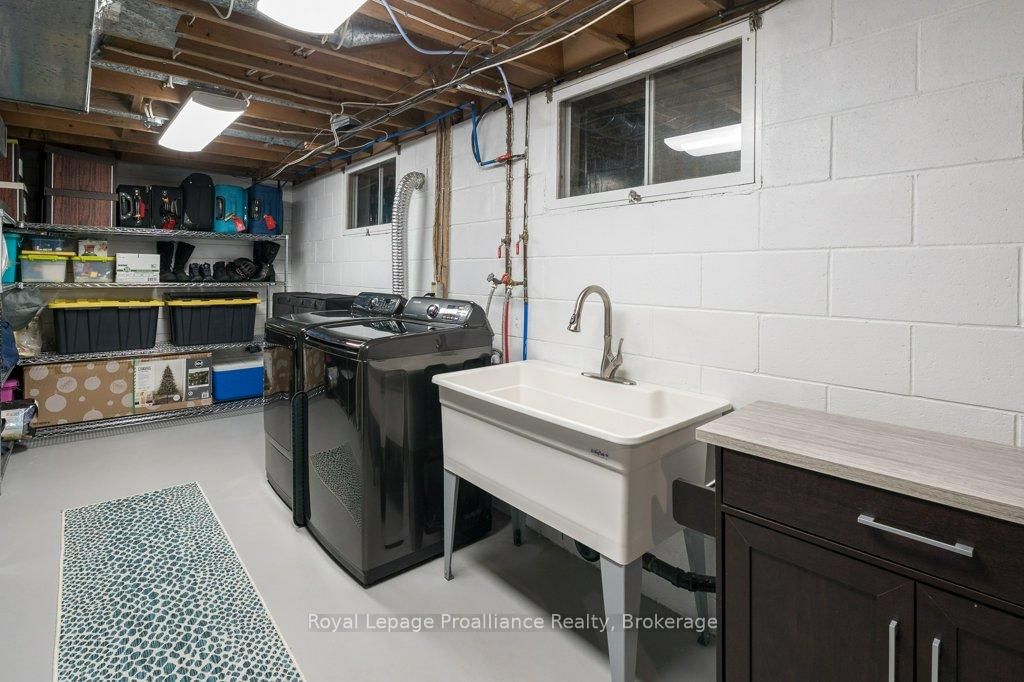 29 Hope Crescent • Belleville, ON photo 38