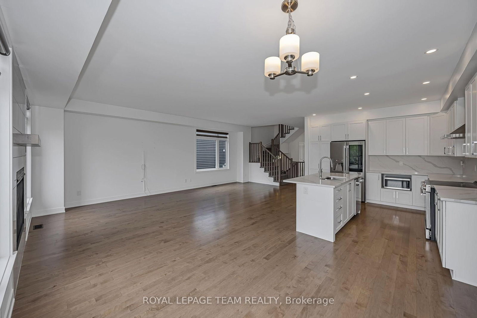 779 Ovation Grove • Ottawa, ON photo 19