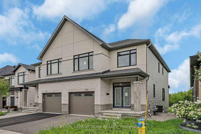 779 Ovation Grove • Ottawa, ON photo 2
