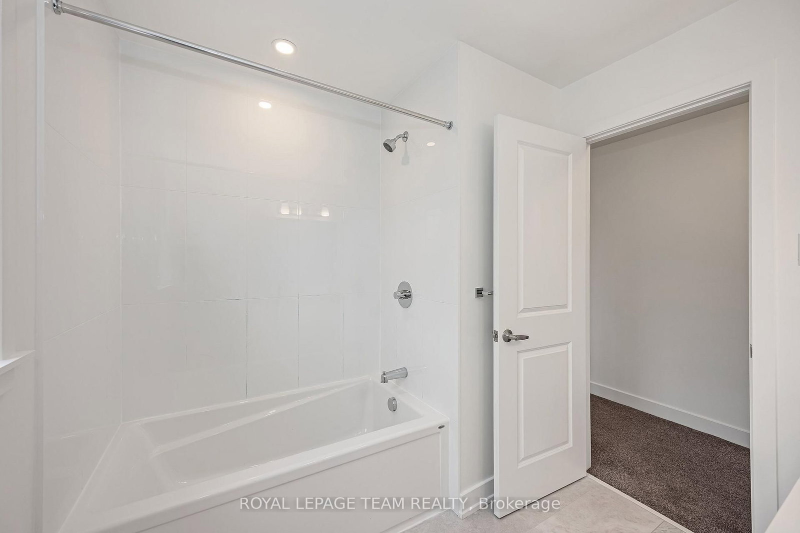 779 Ovation Grove • Ottawa, ON photo 35