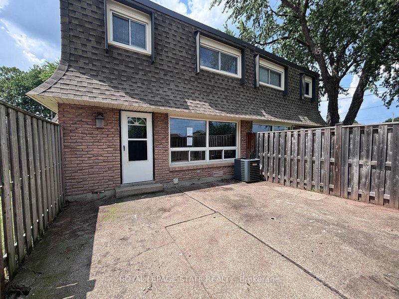 304 - 5 Viking Court