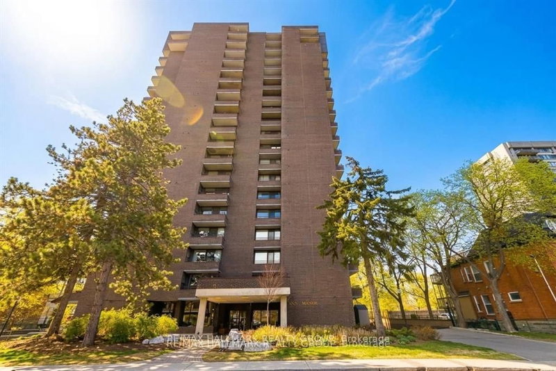 2003 - 71 Somerset Street W