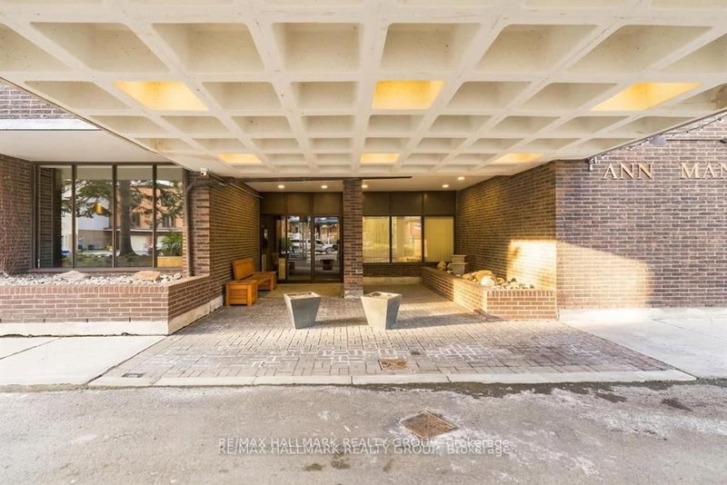 2003 - 71 Somerset Street W