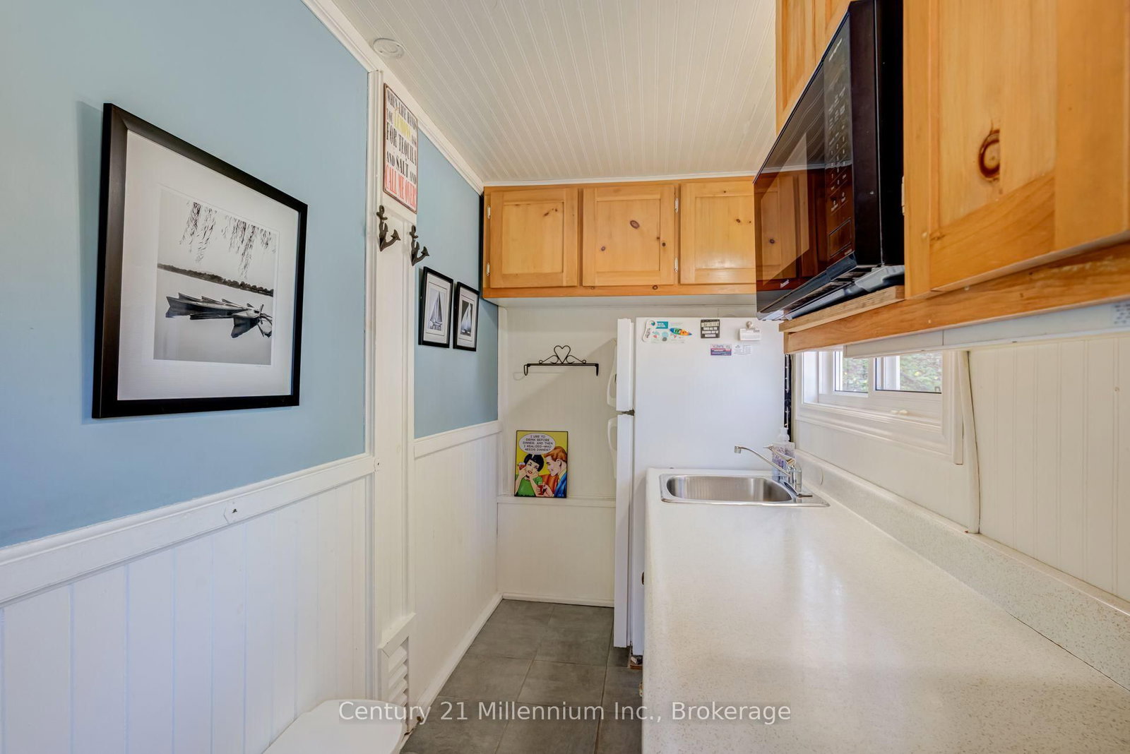 199 Mallory Beach Road • South Bruce Peninsula, ON photo 8