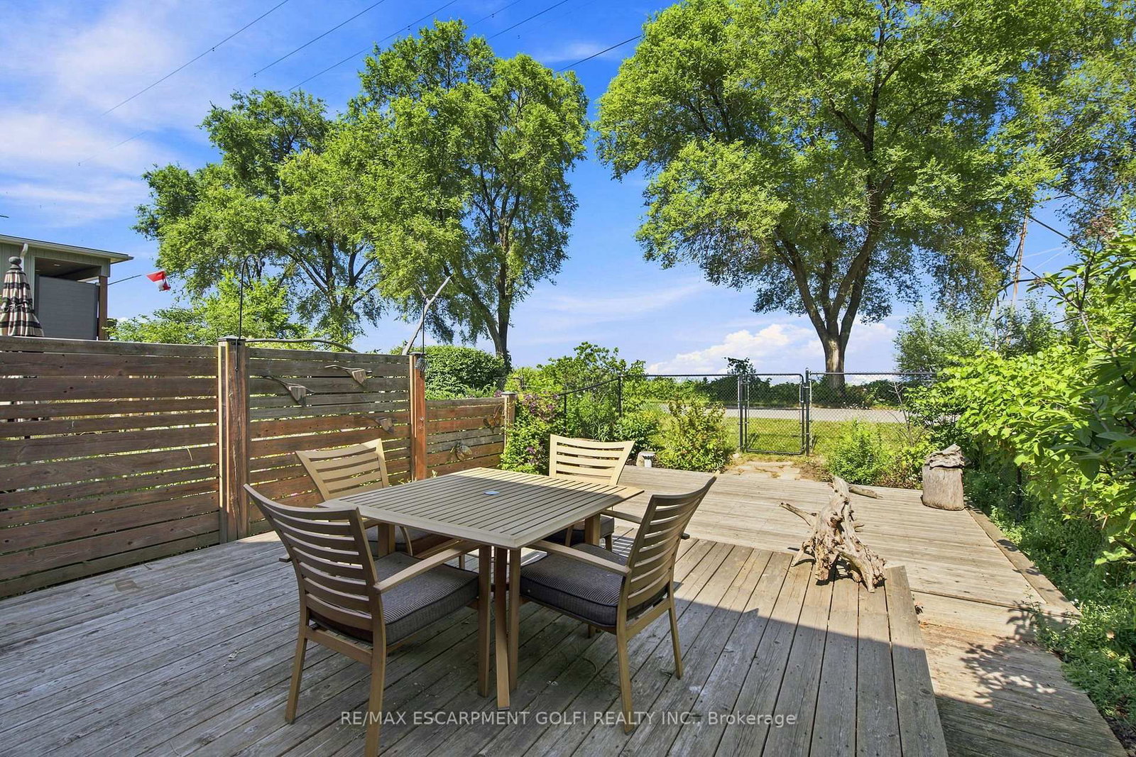 1069 Beach Boulevard • Hamilton, ON photo 21