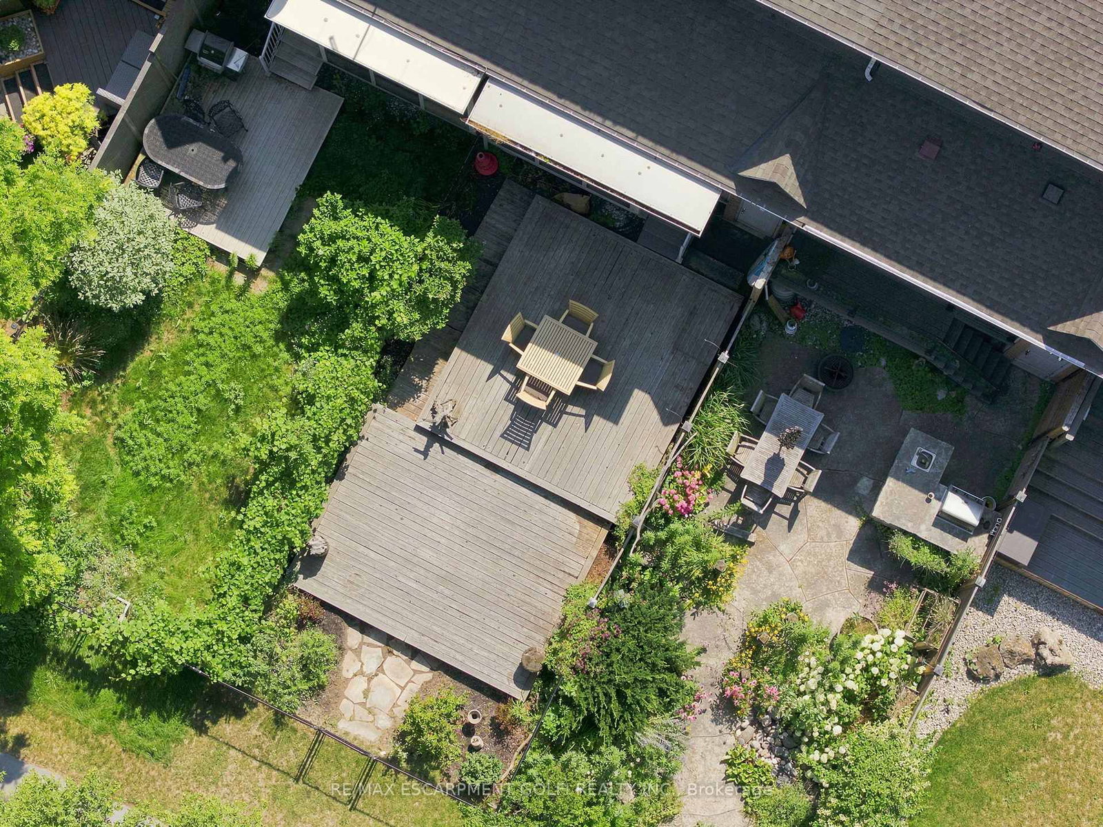 1069 Beach Boulevard • Hamilton, ON photo 22