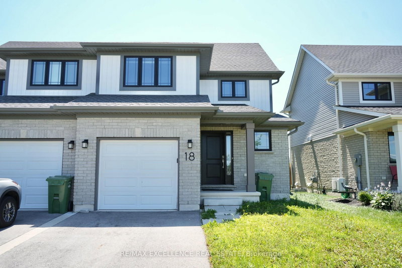 18 Weir Crescent