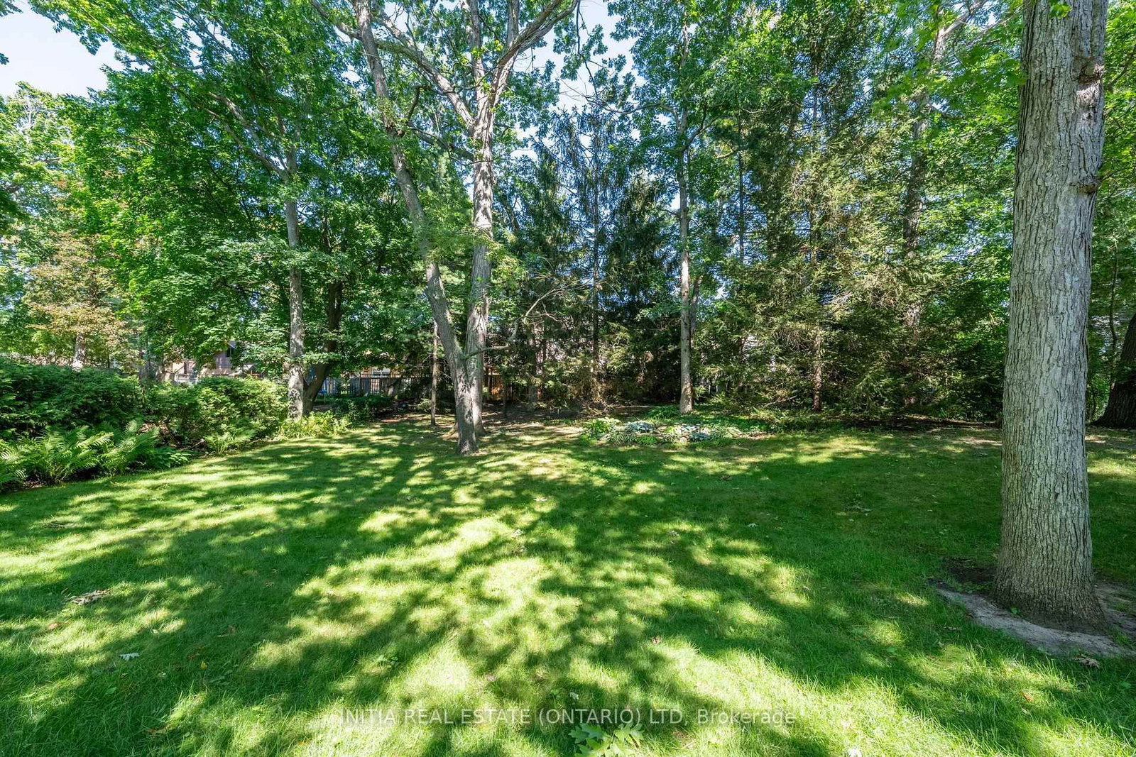 1732 Rutherglen Close • Sarnia, ON photo 10