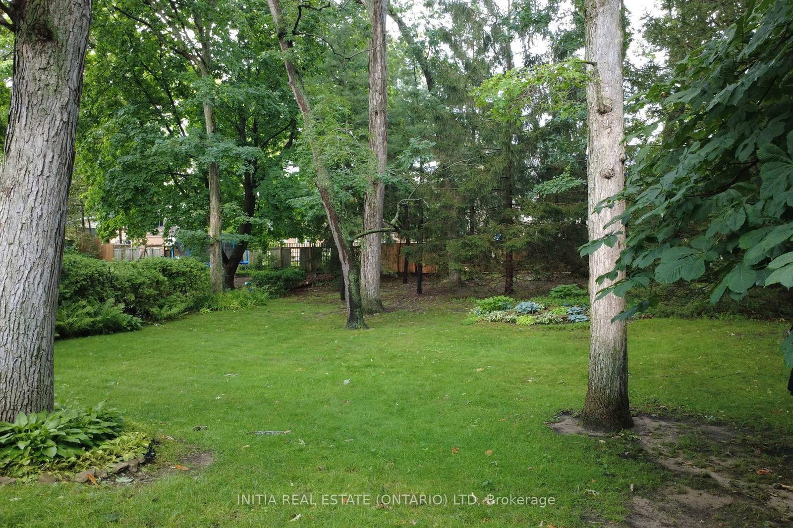 1732 Rutherglen Close • Sarnia, ON photo 38