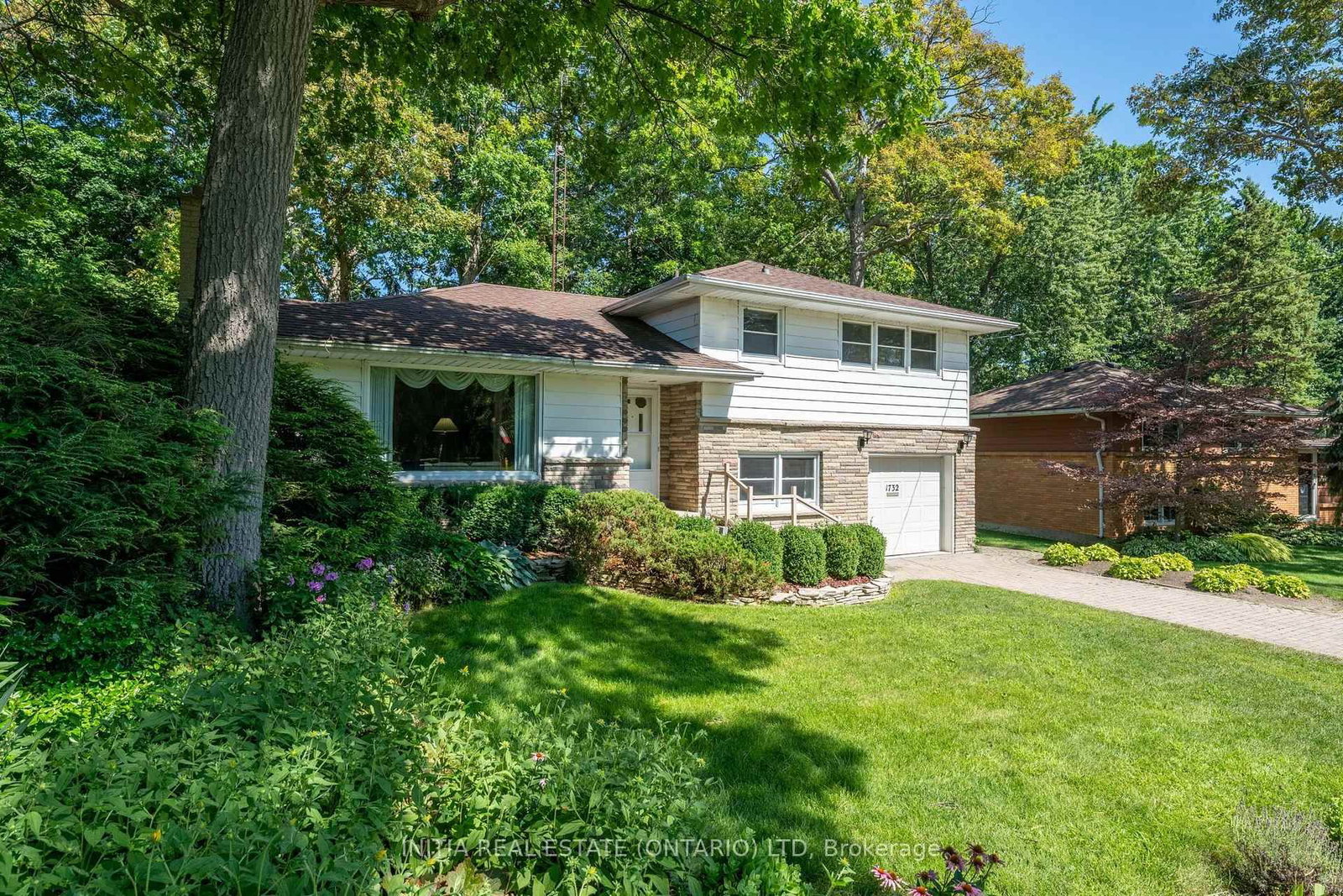 1732 Rutherglen Close • Sarnia, ON photo 4