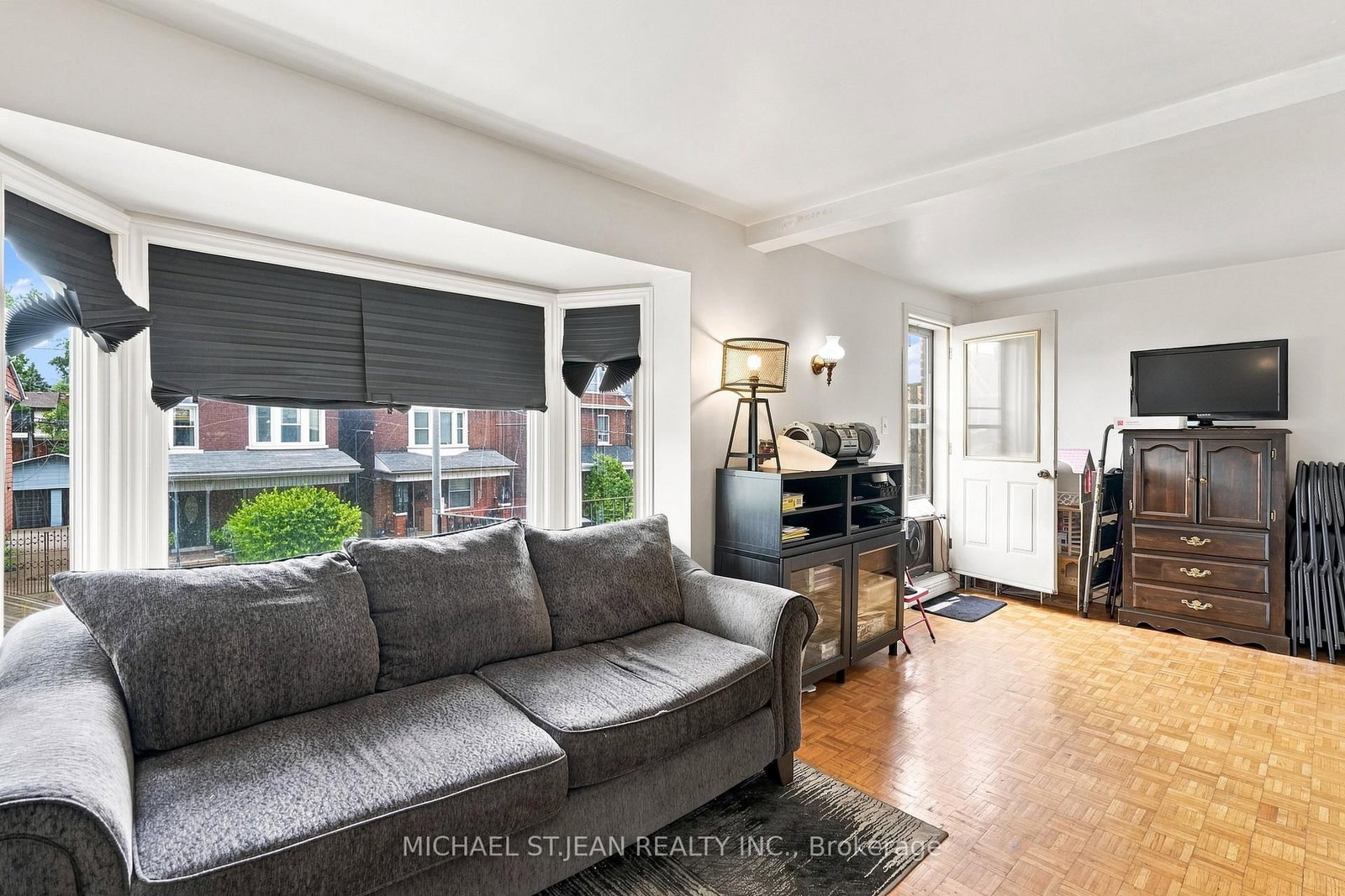 105 Rosemont Avenue • Hamilton, ON photo 9
