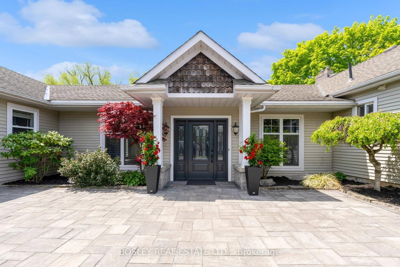 166 Lakeshore Road