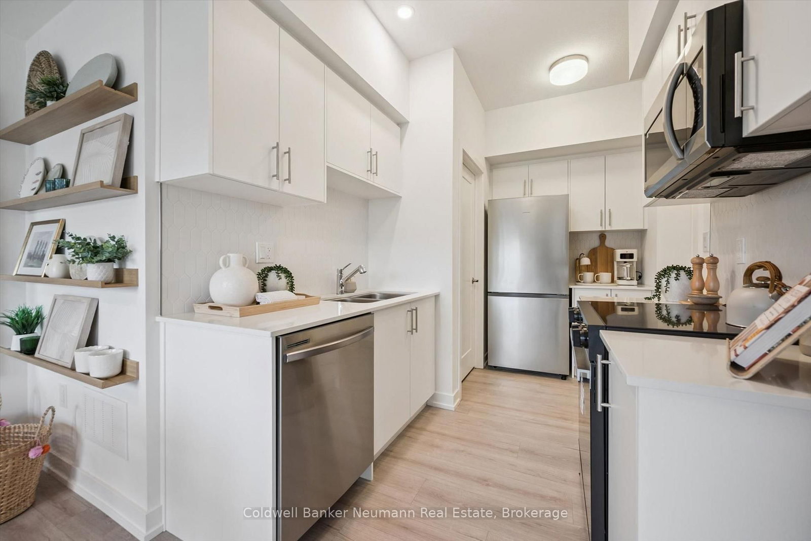 940 St David Street N • #107 • Centre Wellington, ON photo 3