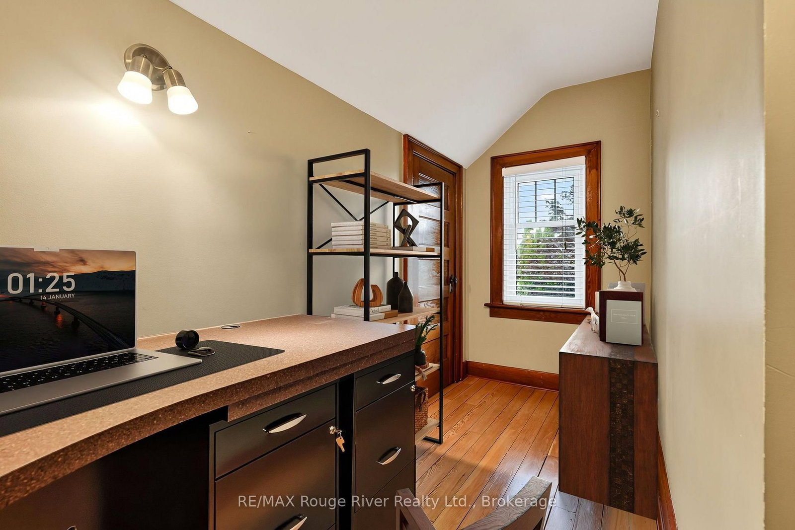102 Havelock Street • Cobourg, ON photo 36