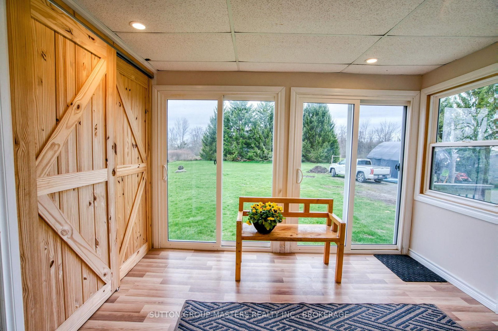9392 Highway 33 Highway • Bath, ON photo 21